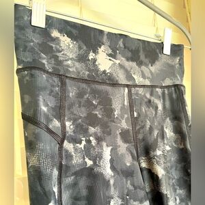 Sweaty Betty The Zero Gravity Leggings XS